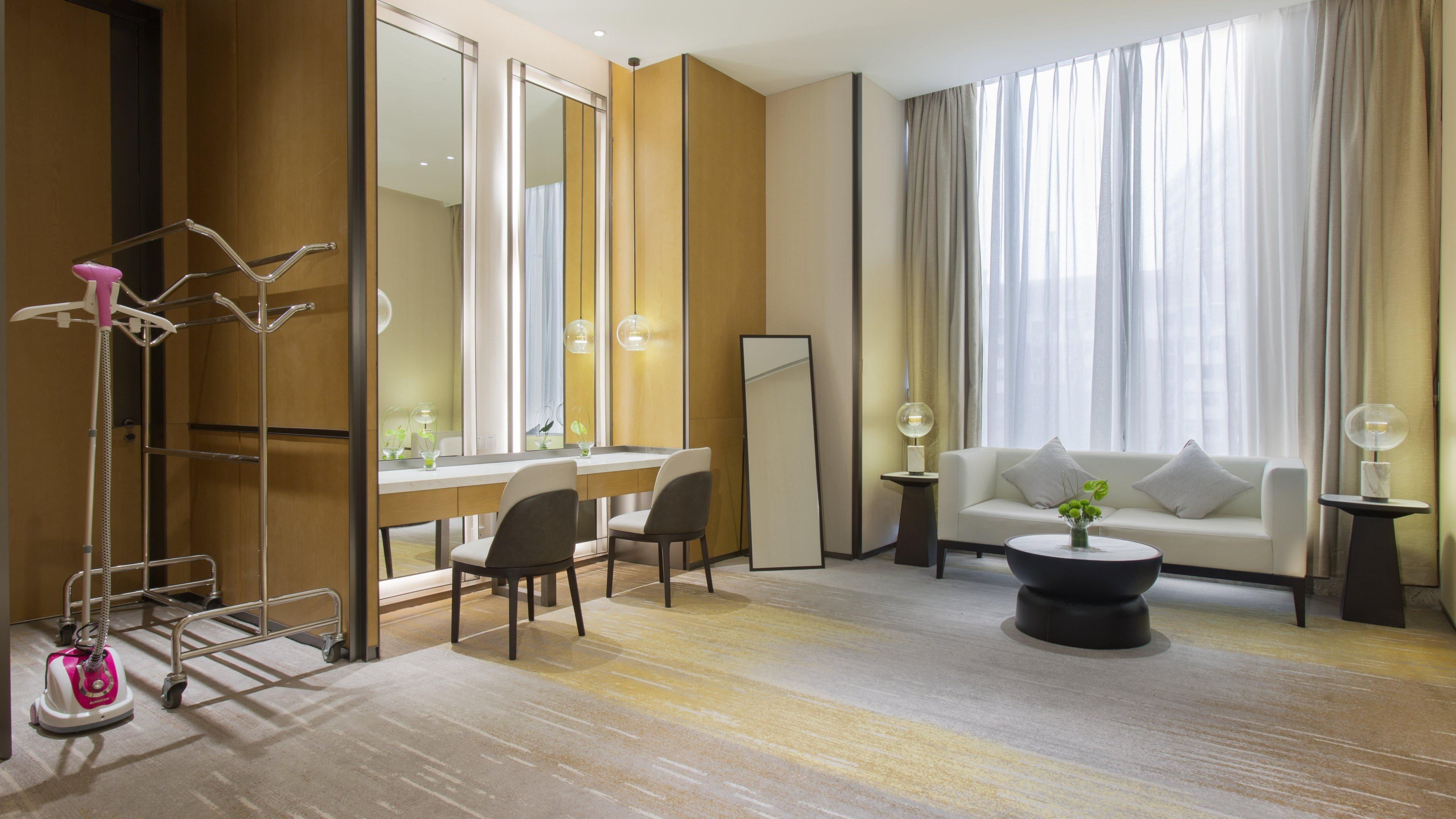 Holiday Inn & Suites Tianjin Downtown By Ihg,Tianjin Drum Tower,Joycity Shopping Mall,Tianjin Ancient Cultural Street,Haihe River,The Porcelain House,Convenient Access To Tianjin Binhai International Airport Exterior photo
