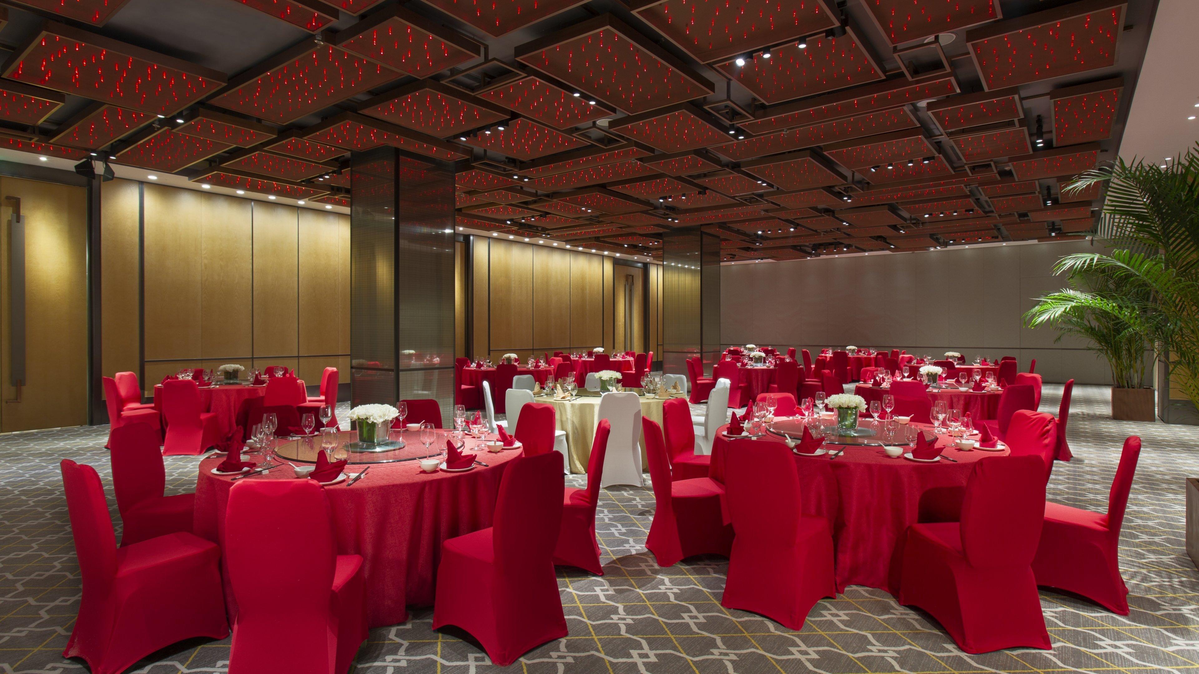 Holiday Inn & Suites Tianjin Downtown By Ihg,Tianjin Drum Tower,Joycity Shopping Mall,Tianjin Ancient Cultural Street,Haihe River,The Porcelain House,Convenient Access To Tianjin Binhai International Airport Exterior photo