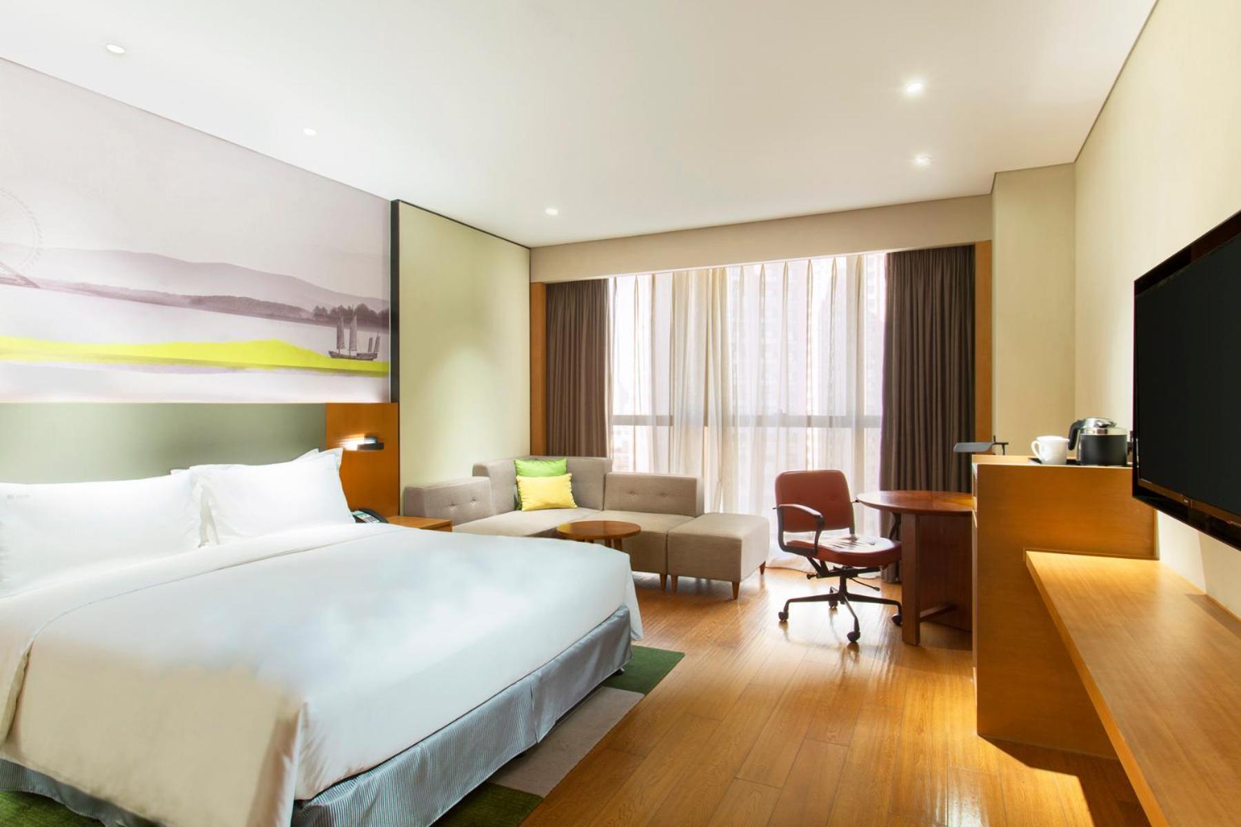 Holiday Inn & Suites Tianjin Downtown By Ihg,Tianjin Drum Tower,Joycity Shopping Mall,Tianjin Ancient Cultural Street,Haihe River,The Porcelain House,Convenient Access To Tianjin Binhai International Airport Exterior photo