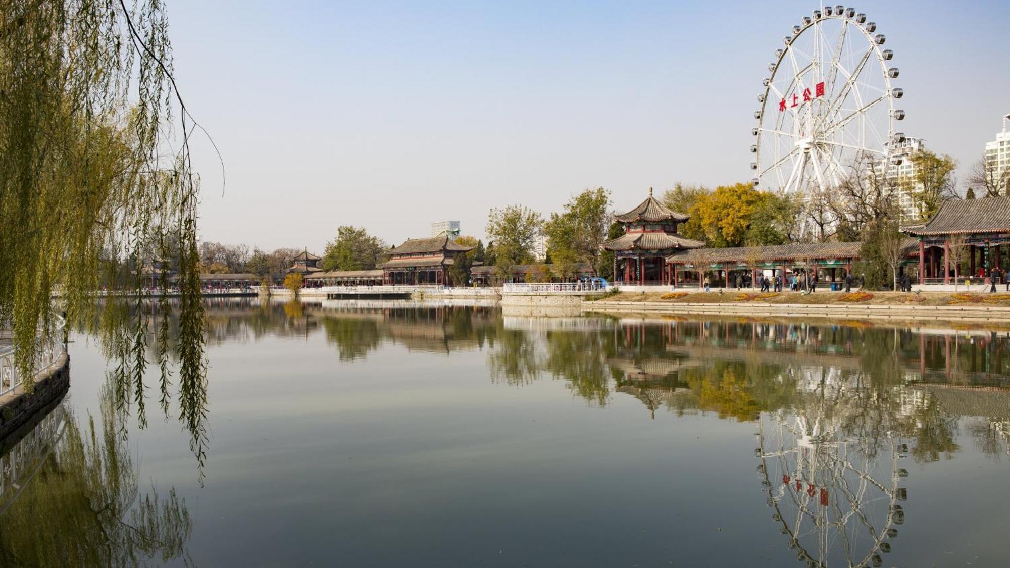 Holiday Inn & Suites Tianjin Downtown By Ihg,Tianjin Drum Tower,Joycity Shopping Mall,Tianjin Ancient Cultural Street,Haihe River,The Porcelain House,Convenient Access To Tianjin Binhai International Airport Exterior photo