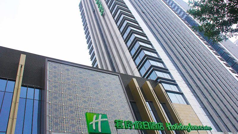 Holiday Inn & Suites Tianjin Downtown By Ihg,Tianjin Drum Tower,Joycity Shopping Mall,Tianjin Ancient Cultural Street,Haihe River,The Porcelain House,Convenient Access To Tianjin Binhai International Airport Exterior photo
