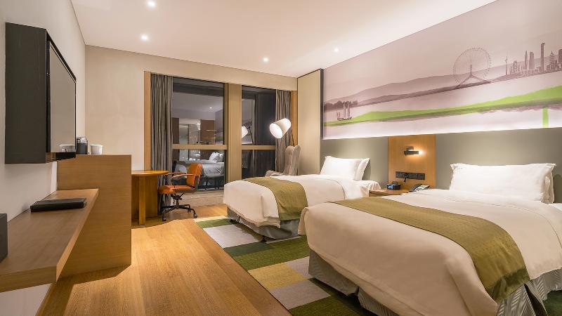 Holiday Inn & Suites Tianjin Downtown By Ihg,Tianjin Drum Tower,Joycity Shopping Mall,Tianjin Ancient Cultural Street,Haihe River,The Porcelain House,Convenient Access To Tianjin Binhai International Airport Exterior photo